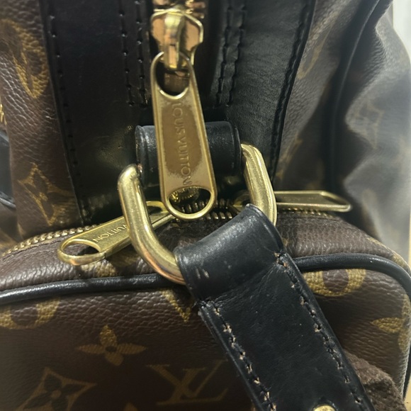 Louis Vuitton Monogram Sac Squash - Picture 9 of 11